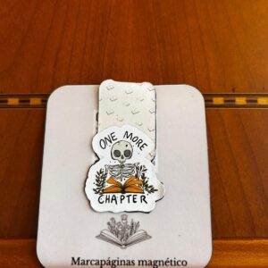WhatsApp Image 2026-02-16 at 15.49.23 (7) Marcapáginas magnético One more Chapter.